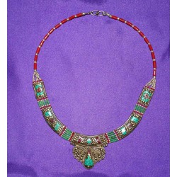 Handmade Necklace in White Metal from Nepal