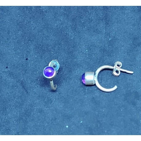 Silver earring with Amethyst