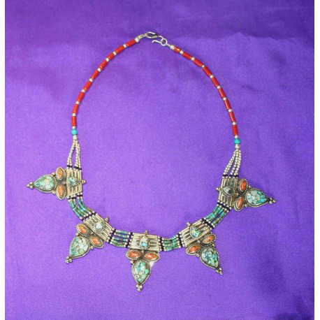 Handmade Necklace in White Metal from Nepal