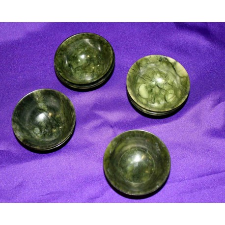 Small bowls made of Jade