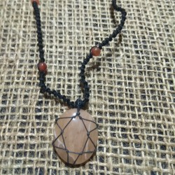 Jasper makrame pendant