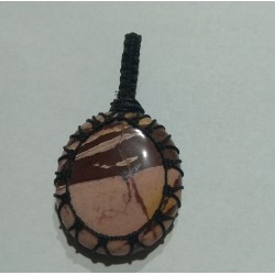 Jasper makrame pendant