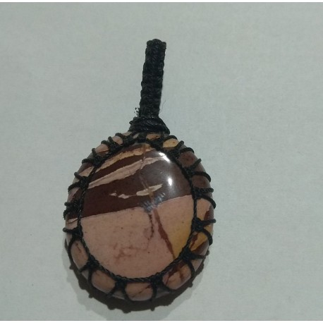 Jasper makrame pendant