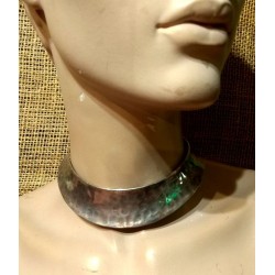 Choker in White Metal